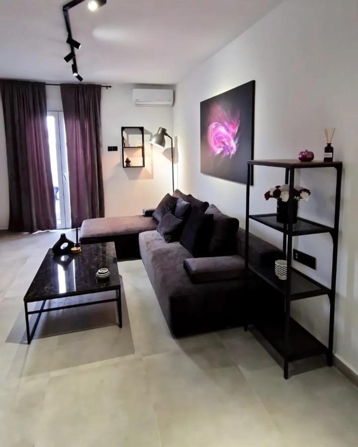 Essel Noir - A Hidden Gem With A Magnificent Acropolis View Appartement Athene Buitenkant foto