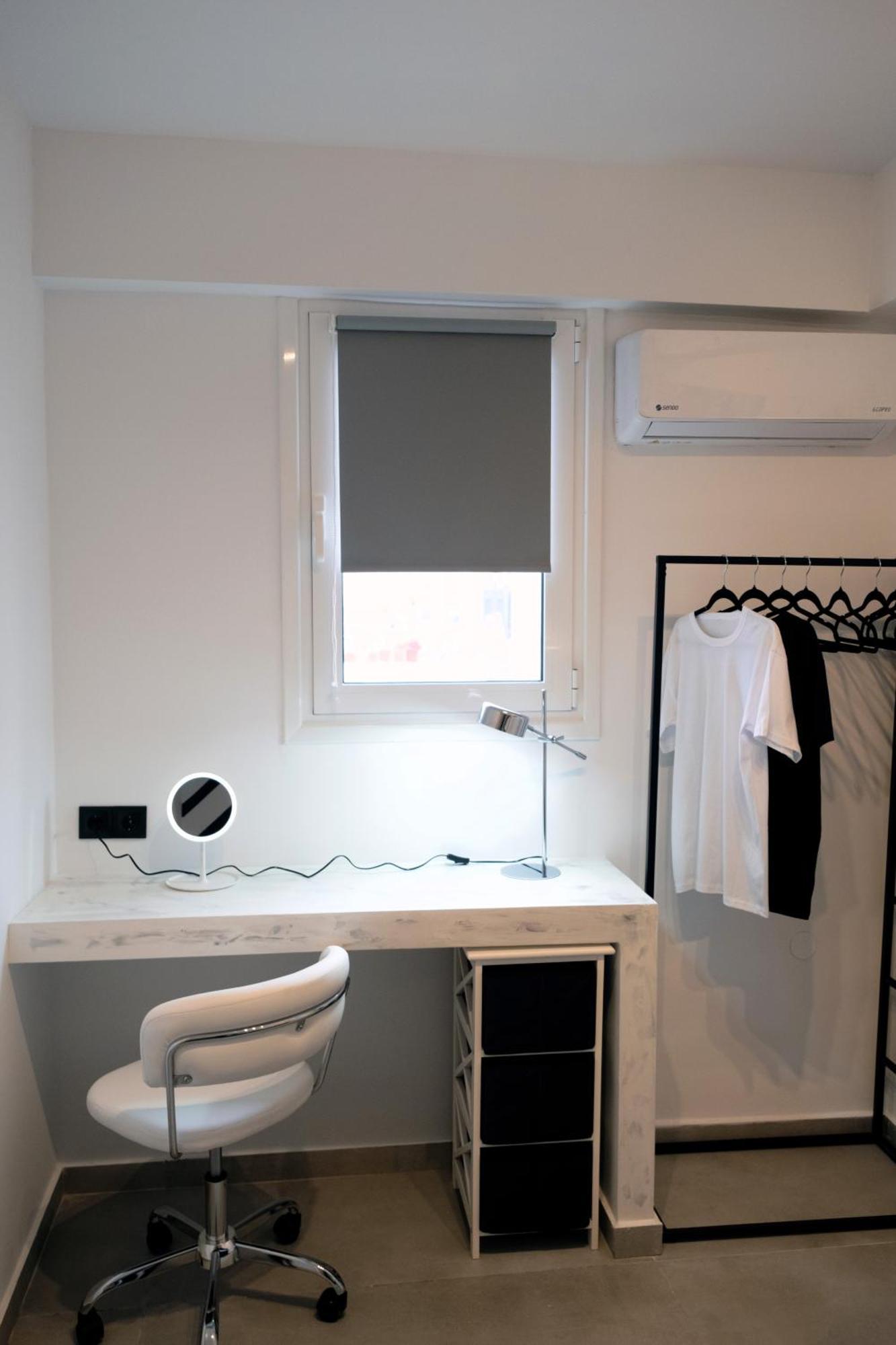 Essel Noir - A Hidden Gem With A Magnificent Acropolis View Appartement Athene Buitenkant foto